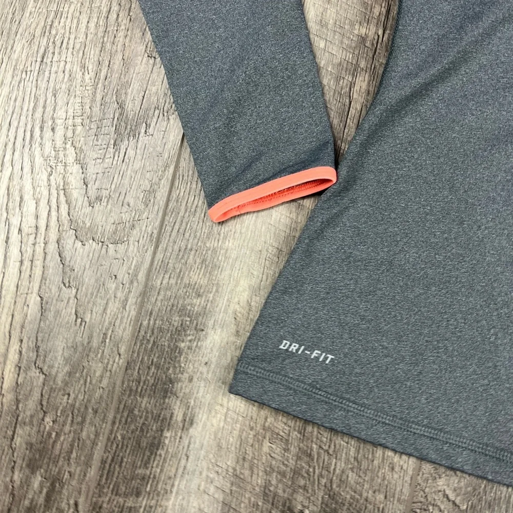 Nike Pro Grey Long‎ Sleeve Top